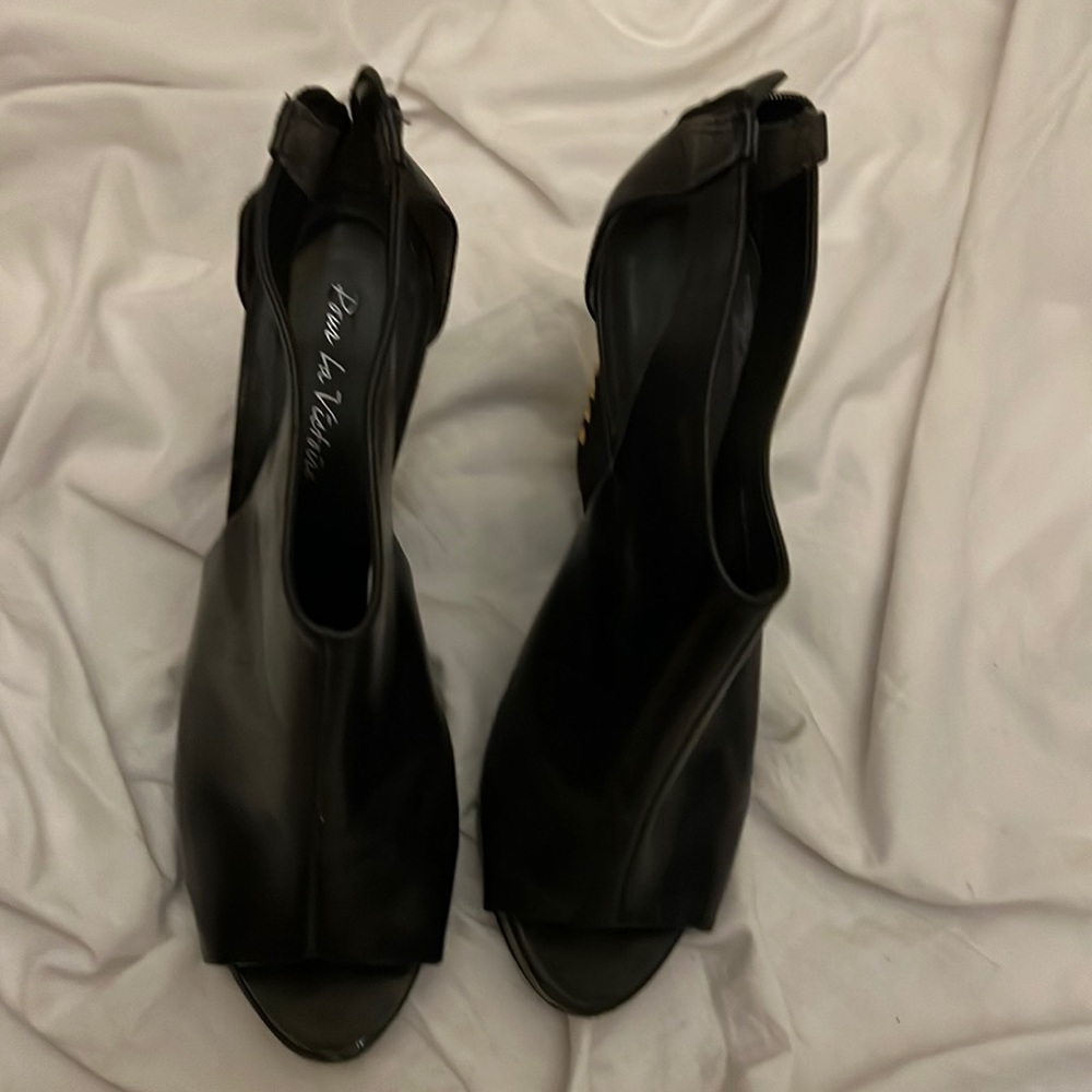 Pour La Victoire Studded Platform Cutout Sandals